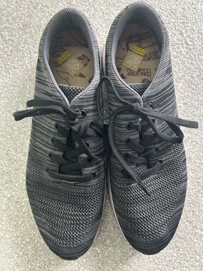 FreeWaters Men's Gray Knit Lace-Up Sneakers Size 13